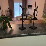 Panda In Der Naehe Von Therme Und Atrio דירה