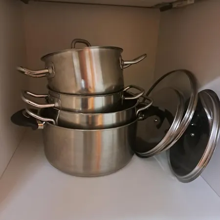 Panda In Der Naehe Von Therme Und Atrio