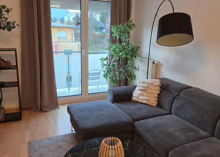 Panda In Der Naehe Von Therme Und Atrio וילאך